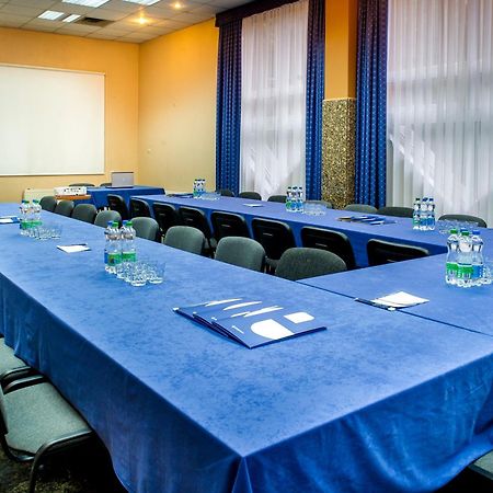Wawrzkowizna Hotel Rząsawa Kültér fotó