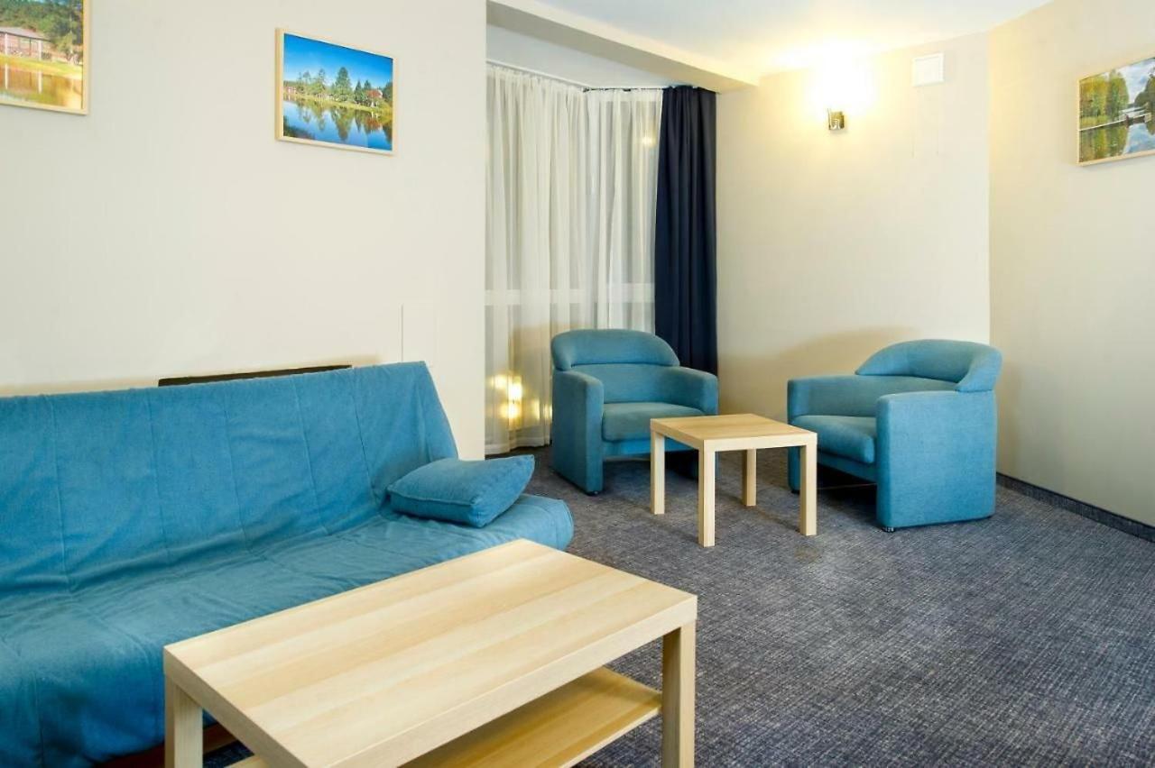 Wawrzkowizna Hotel Rząsawa Kültér fotó