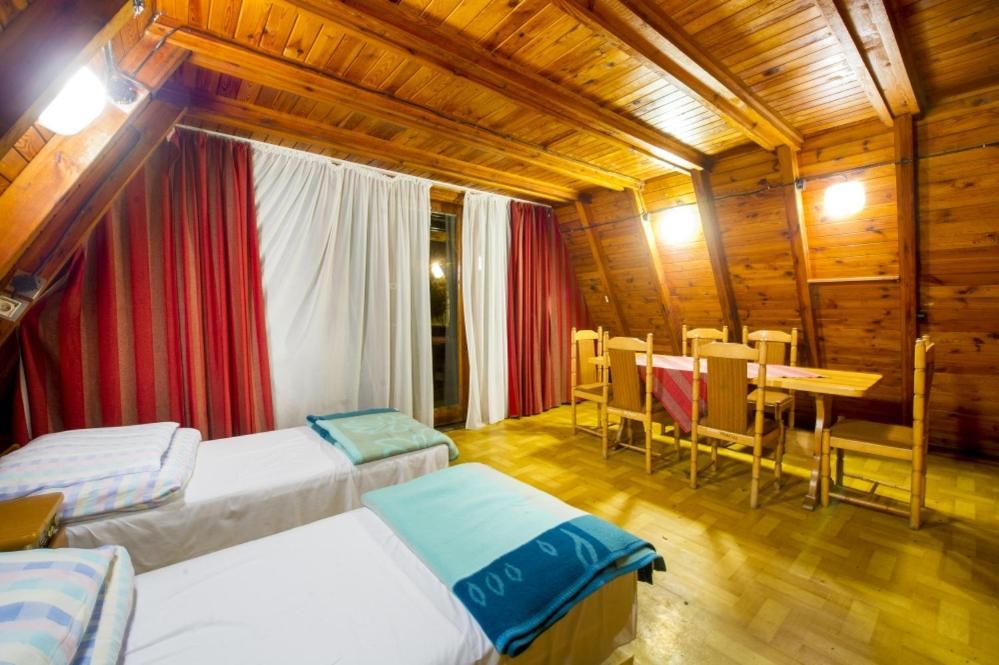 Wawrzkowizna Hotel Rząsawa Kültér fotó