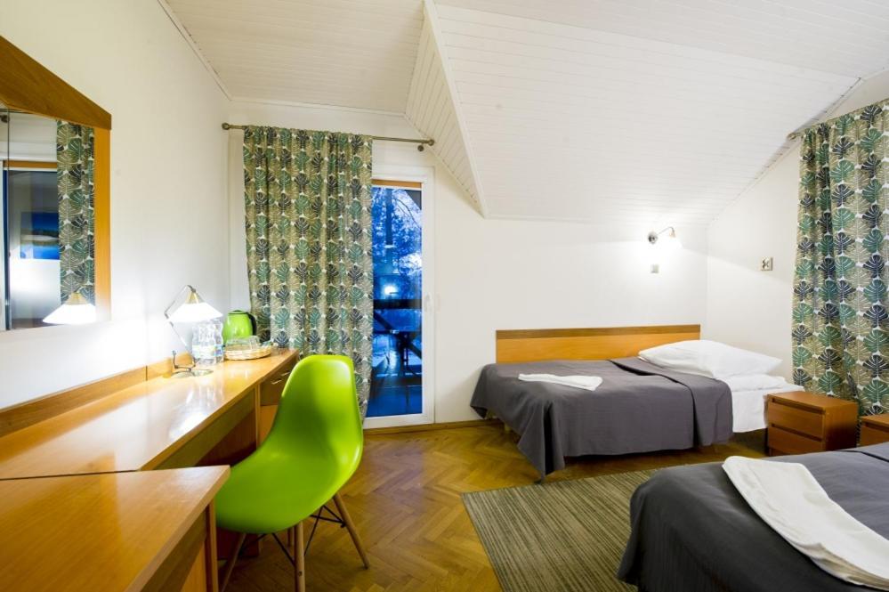 Wawrzkowizna Hotel Rząsawa Kültér fotó