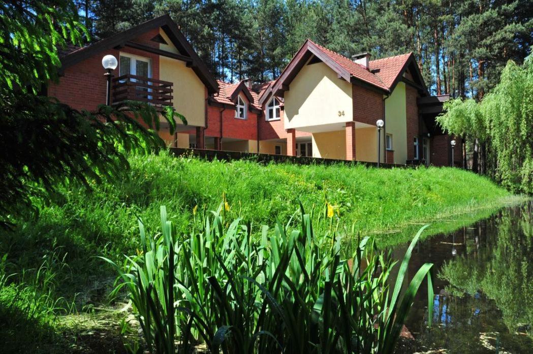 Wawrzkowizna Hotel Rząsawa Kültér fotó