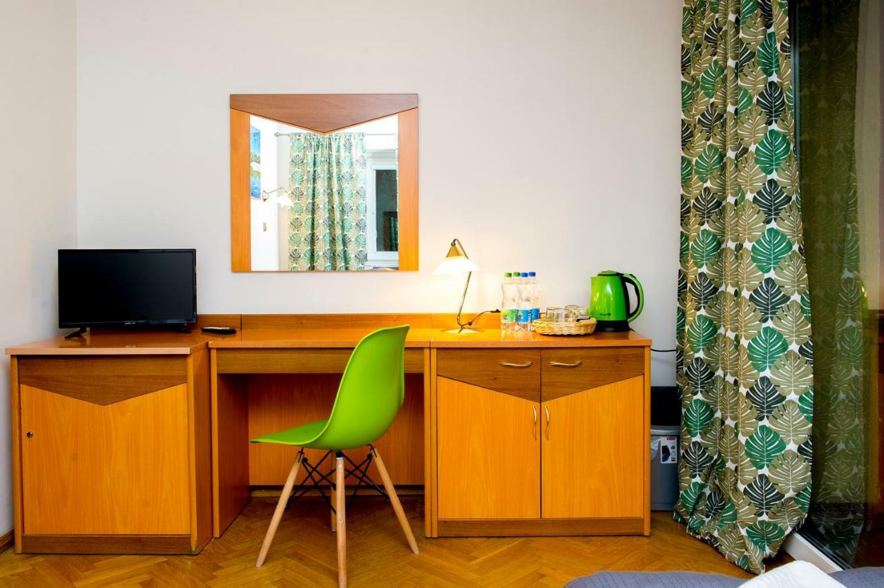 Wawrzkowizna Hotel Rząsawa Kültér fotó