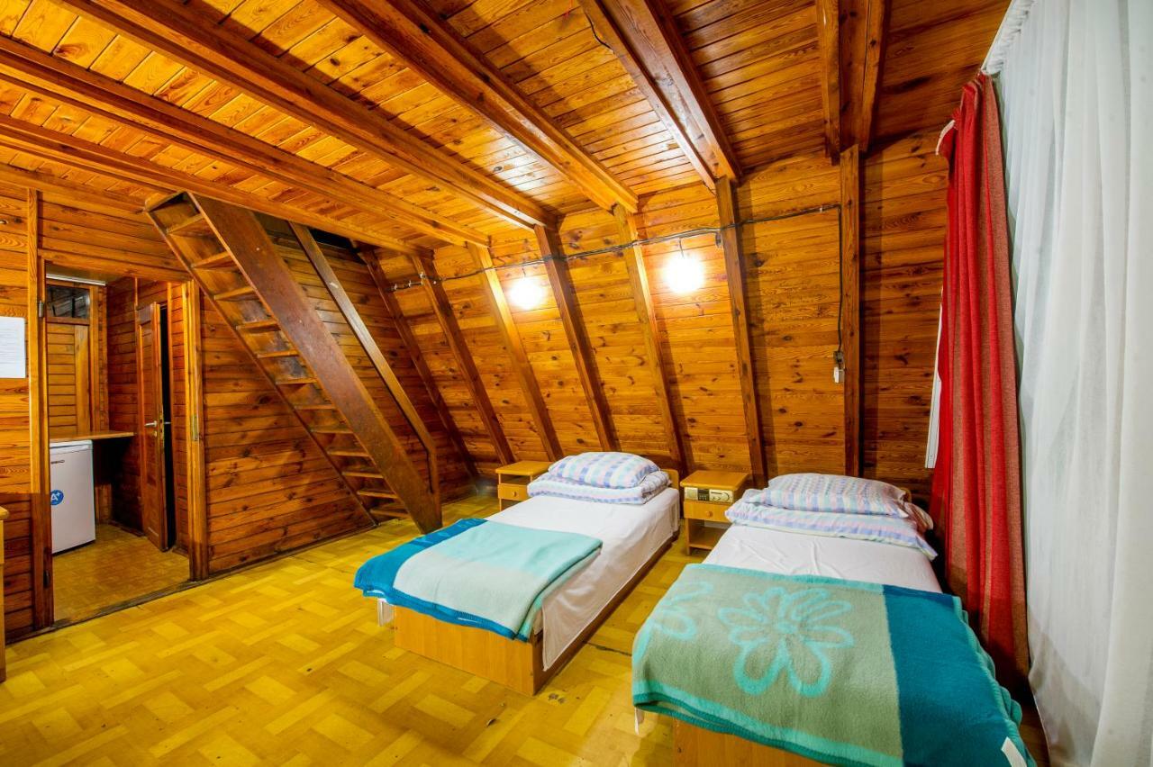 Wawrzkowizna Hotel Rząsawa Kültér fotó